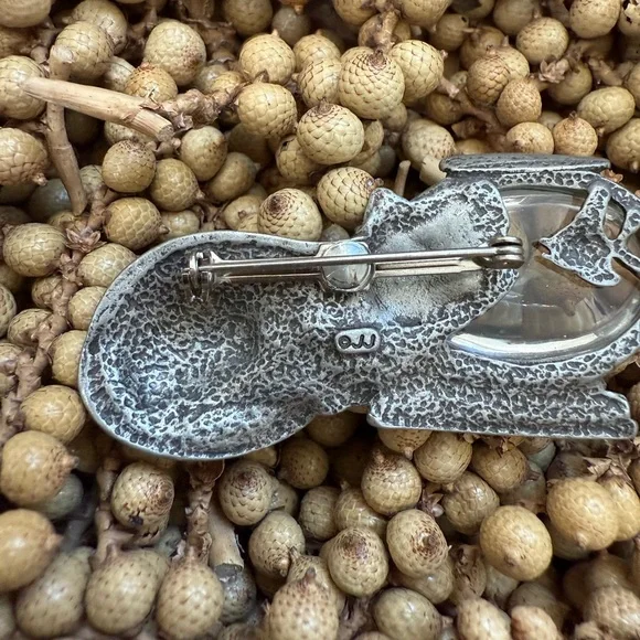 Vintage Silver Cat and Fishbowl Magnifying Glass Brooch Pin - Picture 8 of 13